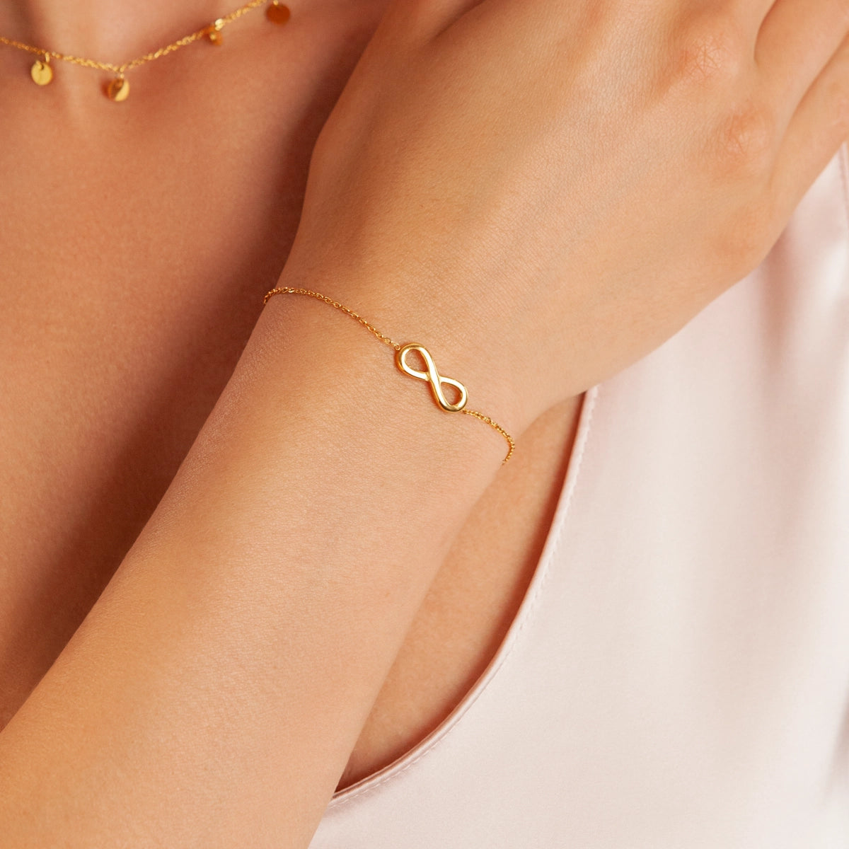 Keira Infinity Bracelet In Gold-Tone