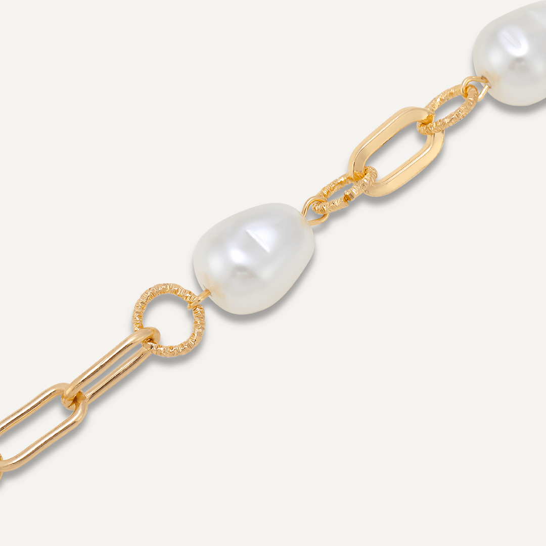 Faux Pearl Chain-Link Clasp Bracelet In Gold-Tone