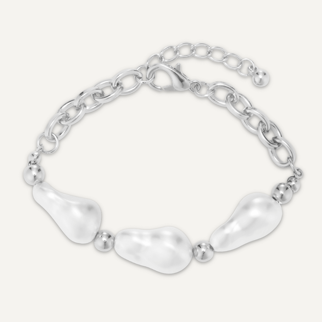 Vintage-Style Faux Pearl Clasp Bracelet In Silver-Tone