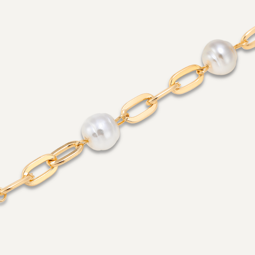 Chain-Link Faux Pearl Clasp Bracelet In Gold-Tone