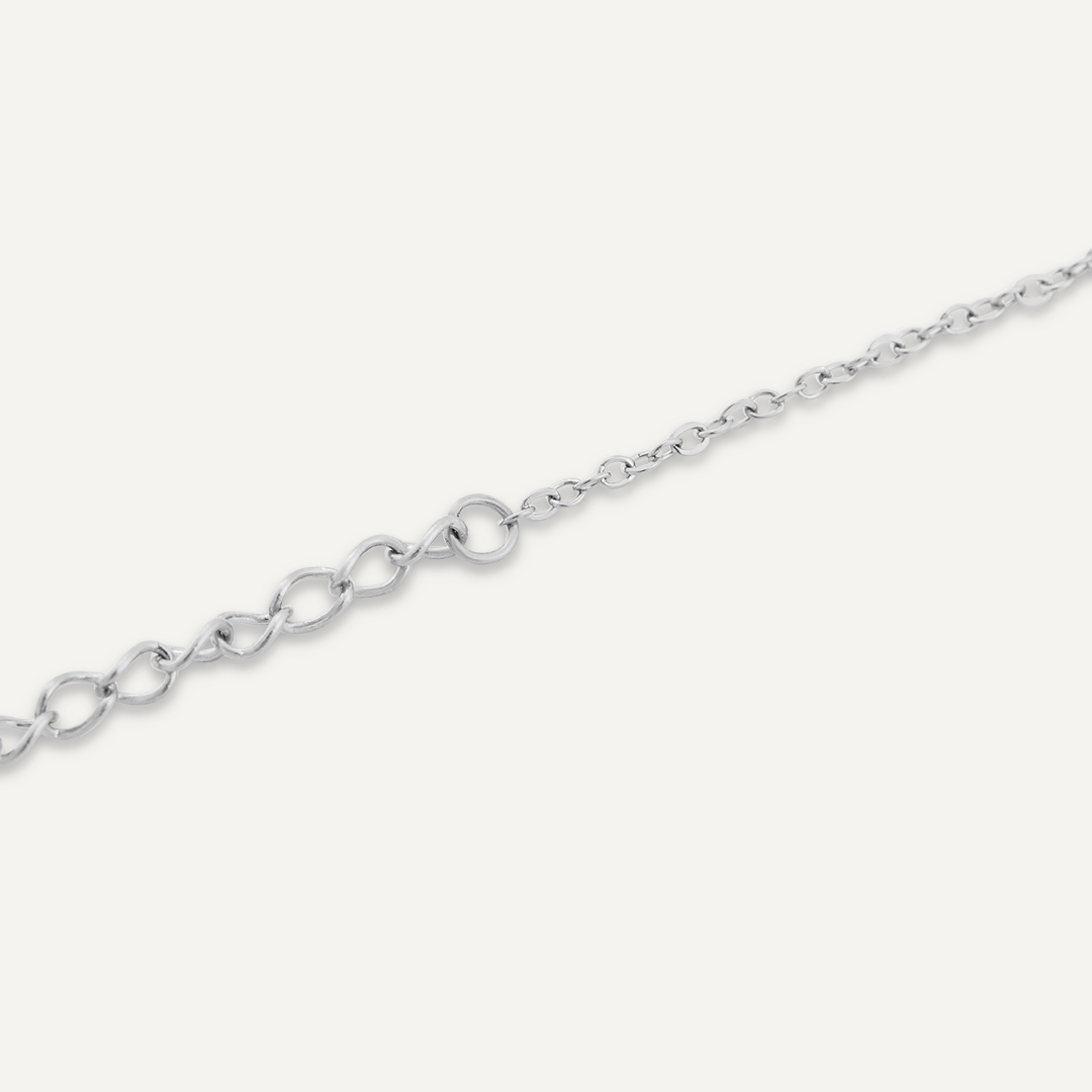 Padlock Clasp Bracelet In Silver-Tone