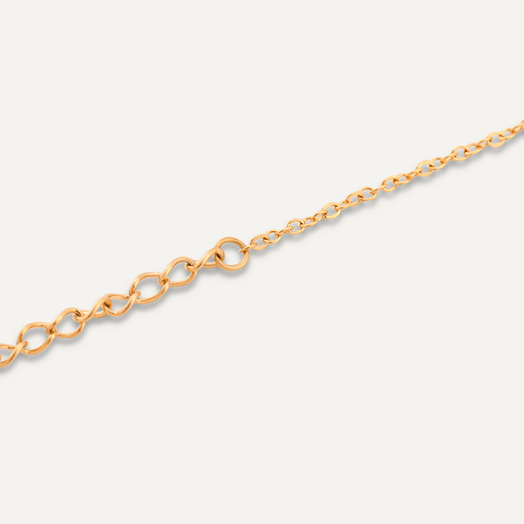 Star Charm Clasp Bracelet In Gold-Tone