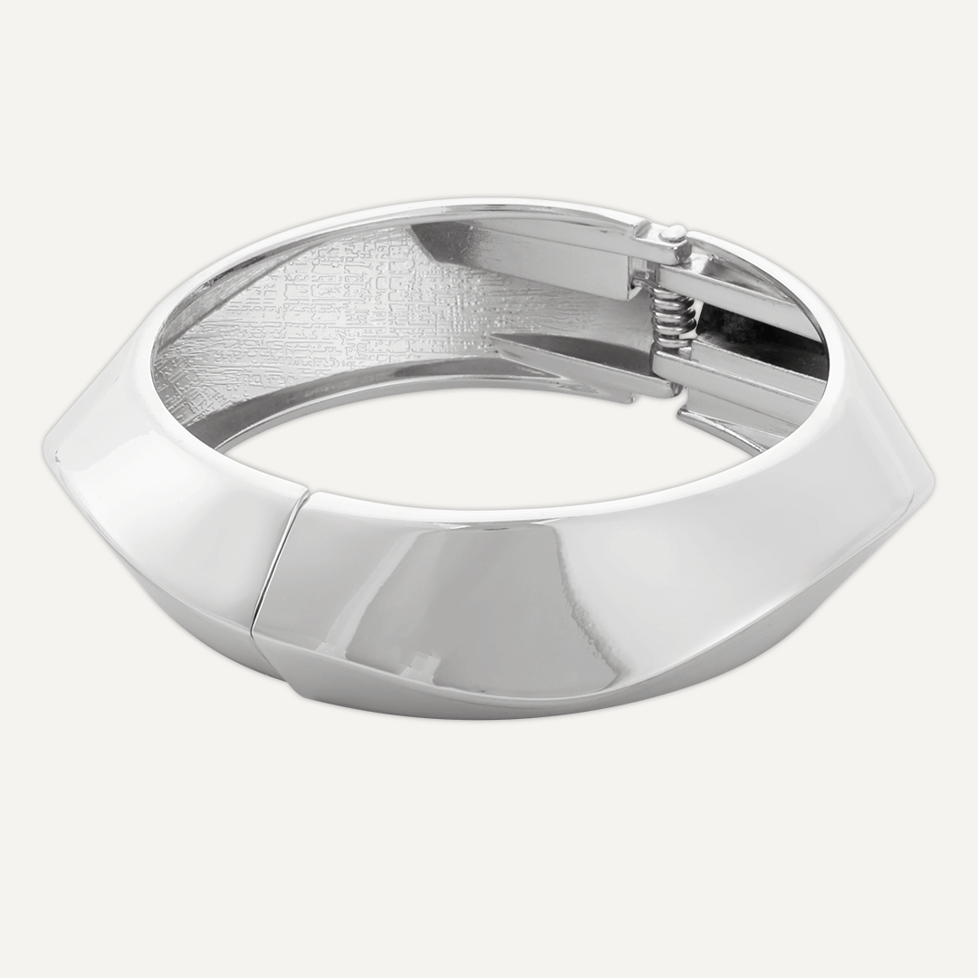 Alesha Contemporary Hinged Bracelet In Silver-Tone