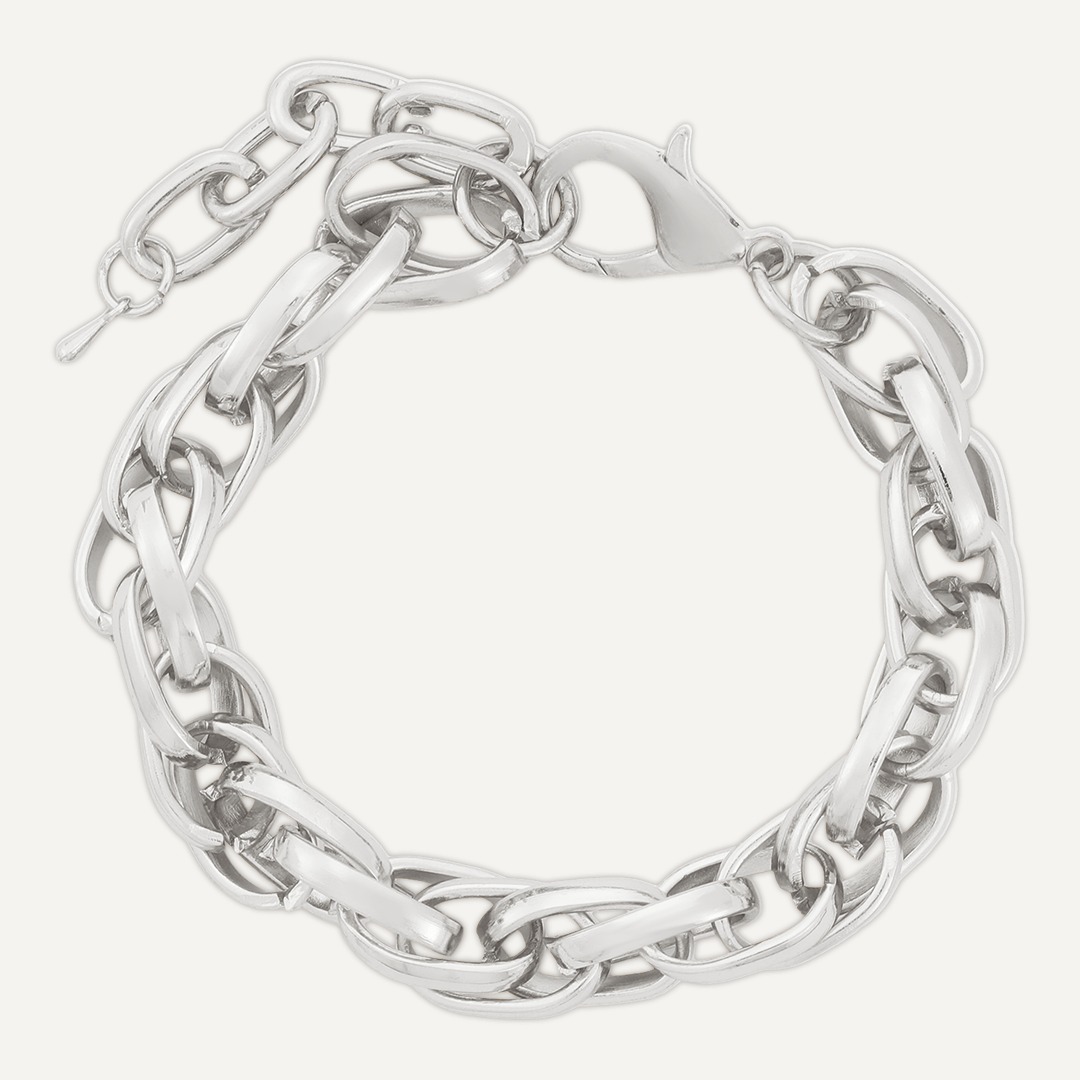 Contemporary Lobster Clasp Chain-Link Bracelet In Silver-Tone