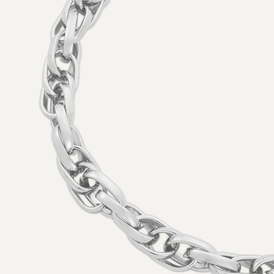 Contemporary Lobster Clasp Chain-Link Bracelet In Silver-Tone