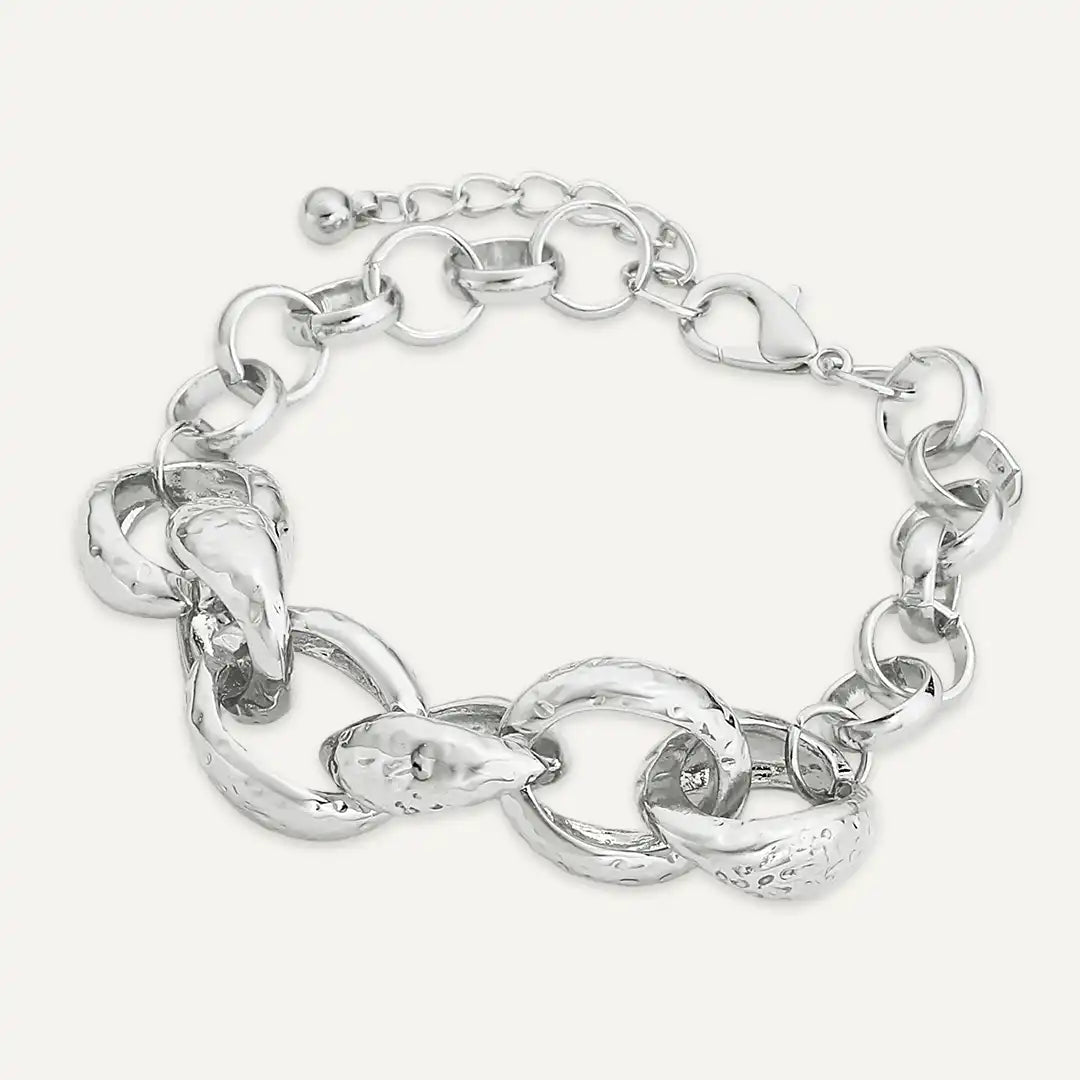 Chunky Textured Oval Chain Bracelet In Silver-Tone
