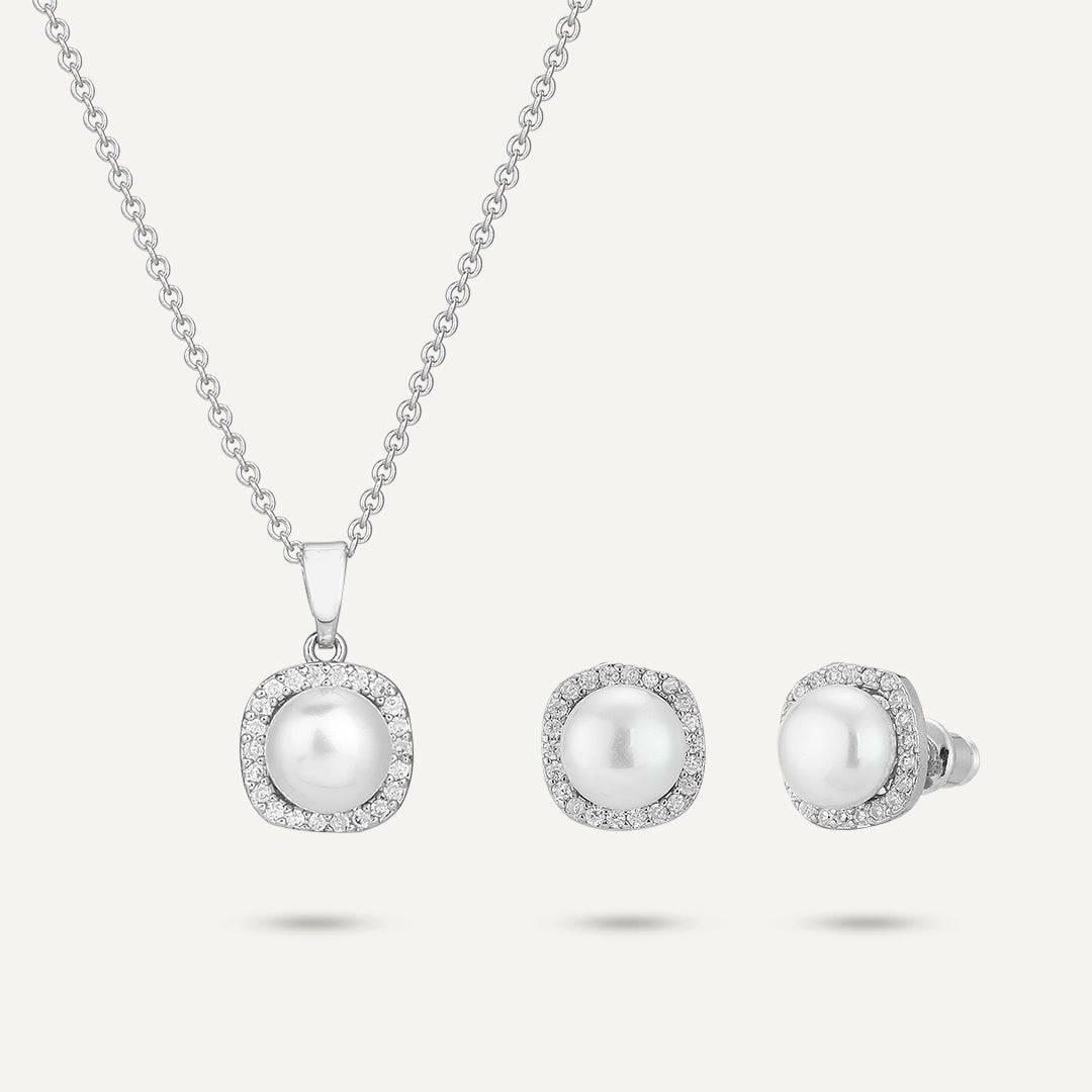 Pearl Halo Jewelry Set In Silver-Tone