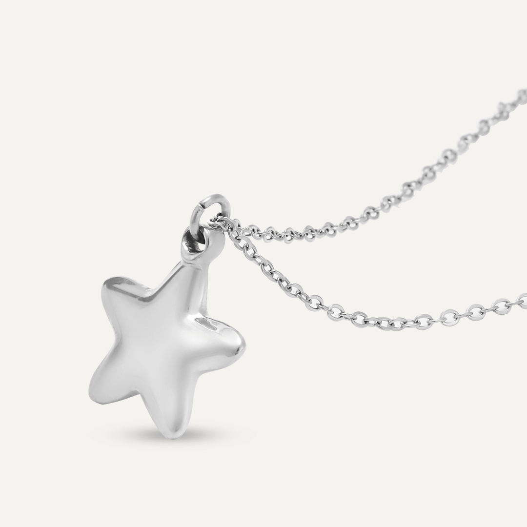 Star Pendant Necklace In Silver-Tone