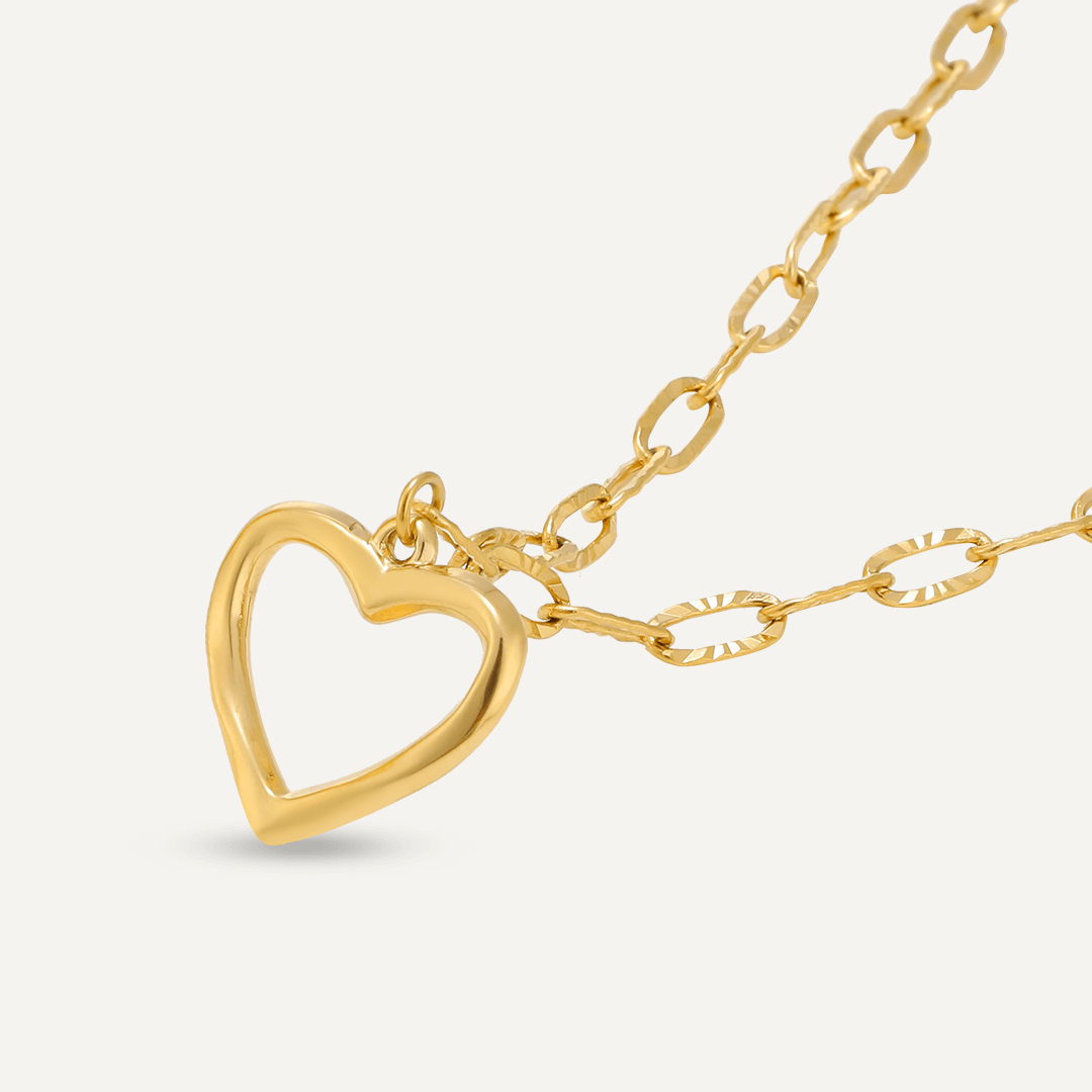 Chain-Link Heart Pendant Necklace In Gold-Tone