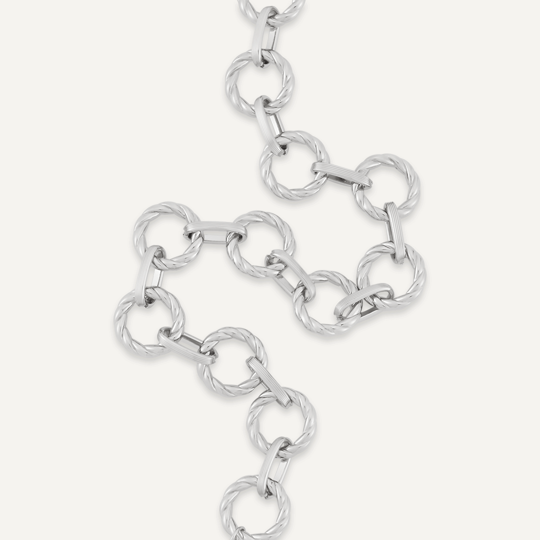 Contemporary Chain-Link T-Bar Necklace In Silver-Tone