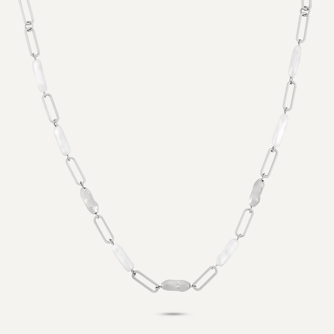 Short Classic Faux Pearls Lobster Clasp Necklace In Silver-Tone