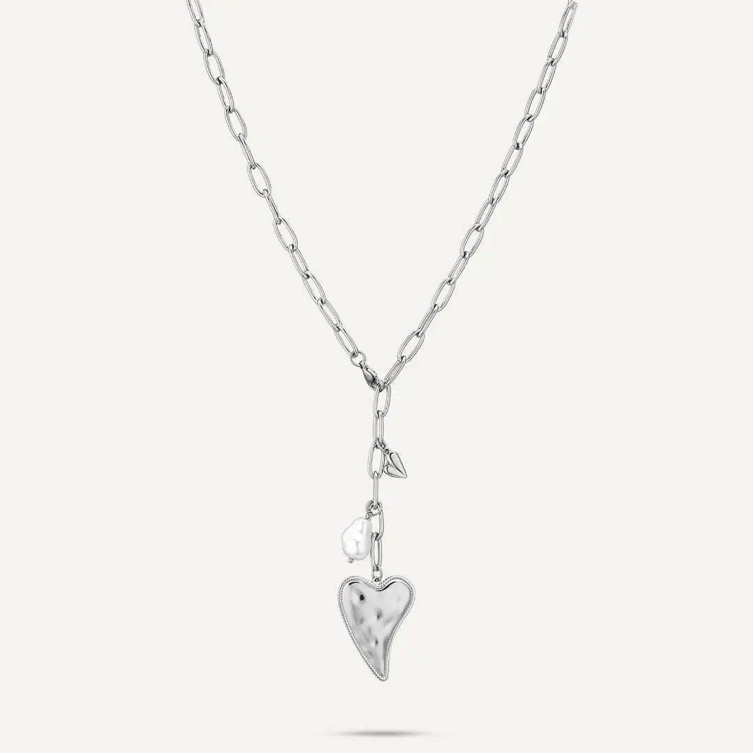 Vibes | Hammered, Polished Heart Pendant & Baroque Pearl Necklace | White Gold-Plated