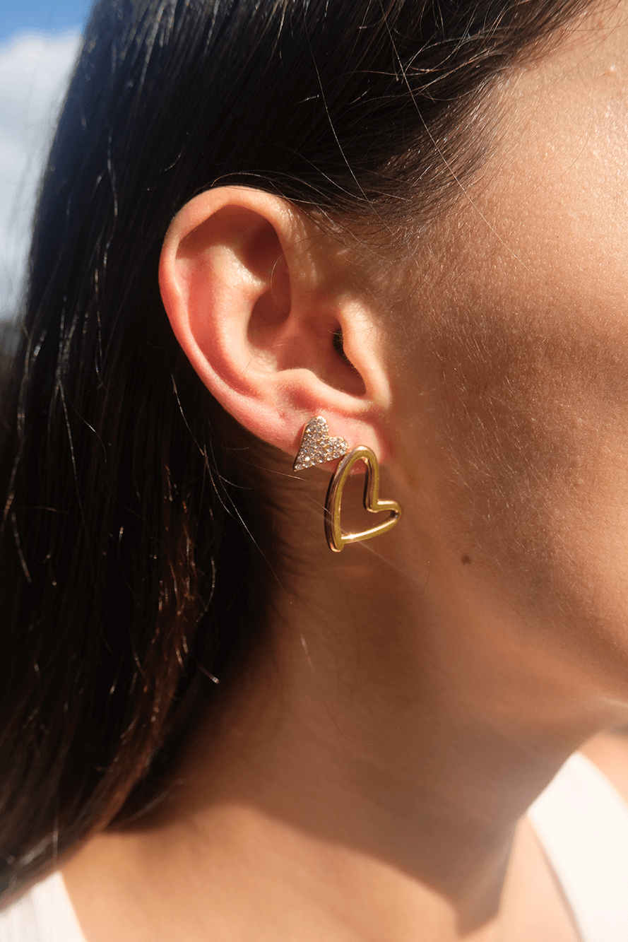 Vibes | Heart Embrace Post Earrings | 18K Gold-Plated