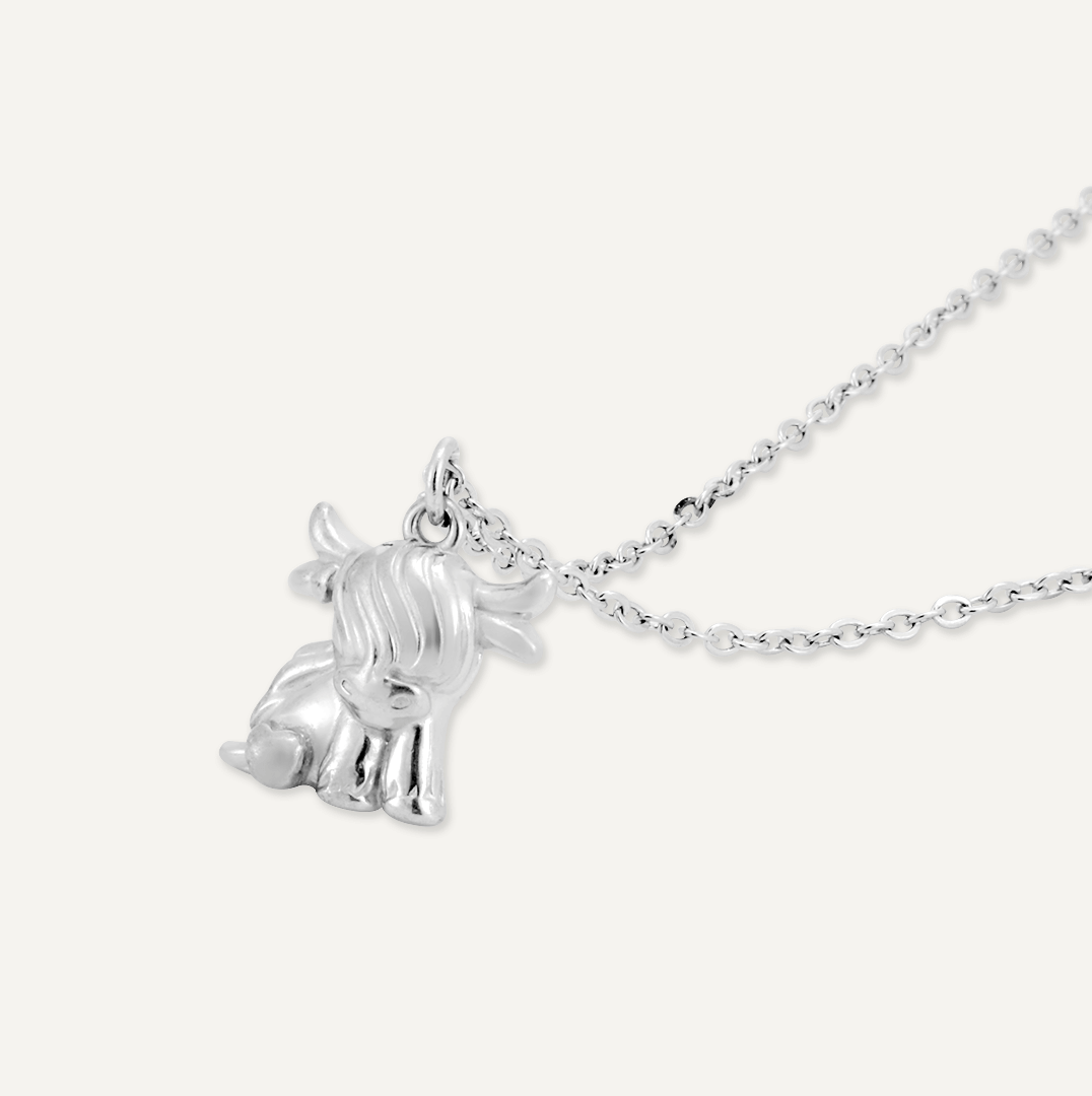 Memories: "HEILAN COO" | Cow Necklace | White Gold-Plated