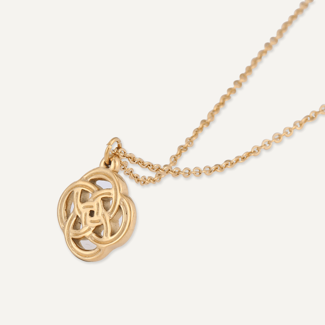 Memories: "CELTIC ETERNITY KNOT" | Knot Necklace | 18K Gold-Plated