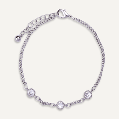 Keira Contemporary Silver And Crystal Clasp Bracelet - D&X Retail
